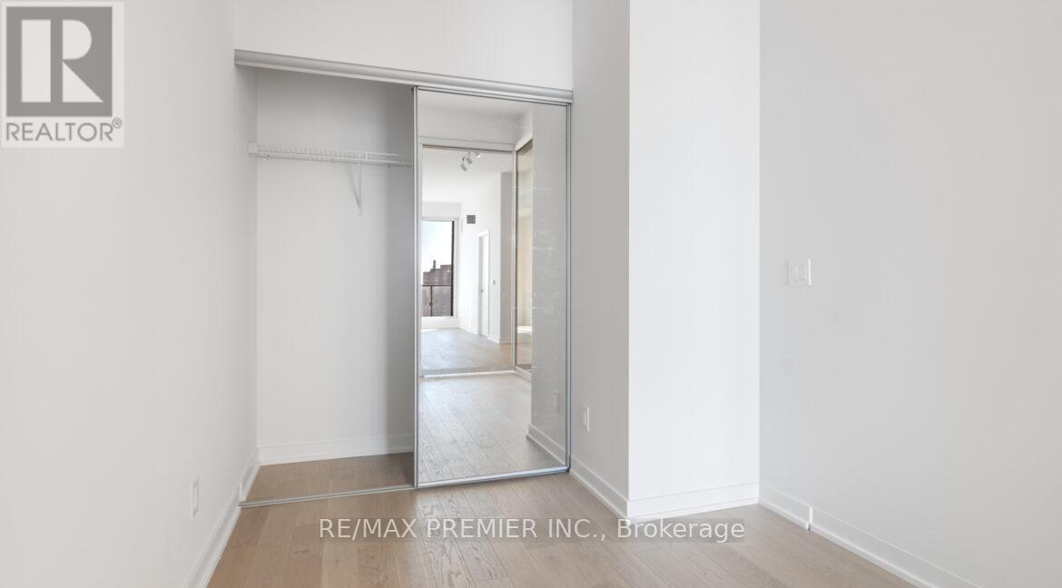 Ph 08 - 1928 Lake Shore Boulevard, Toronto, ON - Indoor Photo Showing Other Room