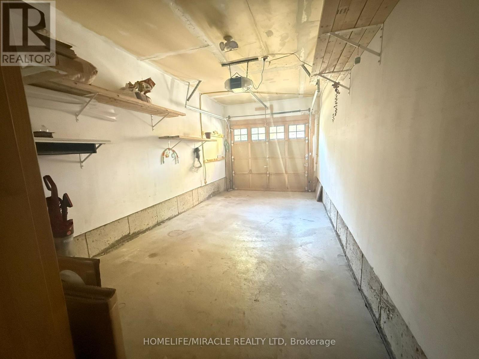 9 Joseph Street, Brampton, ON - Indoor Photo Showing Garage