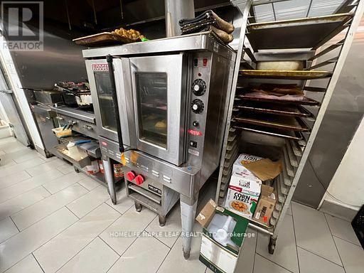 5 - 168 Kennedy Road S, Brampton, ON