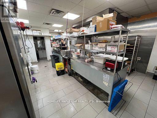 5 - 168 Kennedy Road S, Brampton, ON