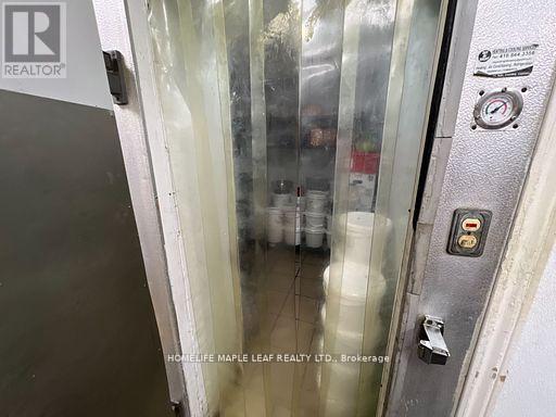 5 - 168 Kennedy Road S, Brampton, ON