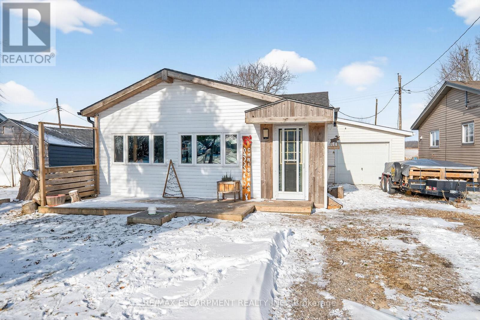 1457 Lakeshore Road, Haldimand, ON - Outdoor