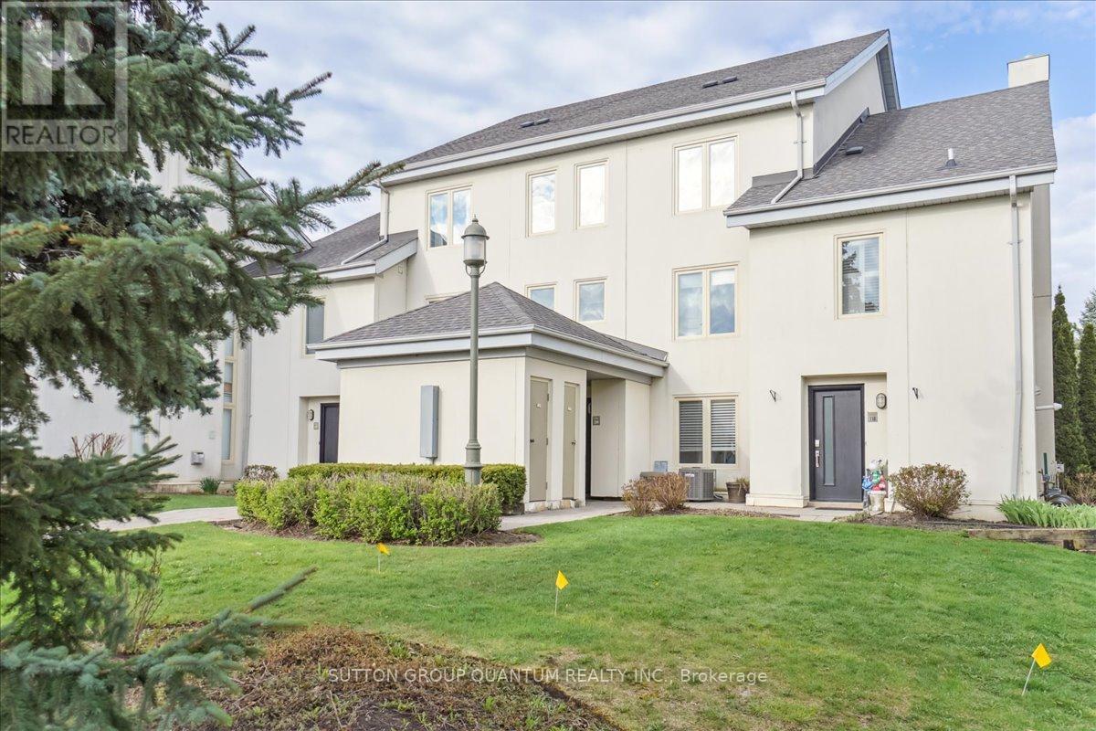 218 - 120 Fairway Court, Blue Mountains, ON - Outdoor