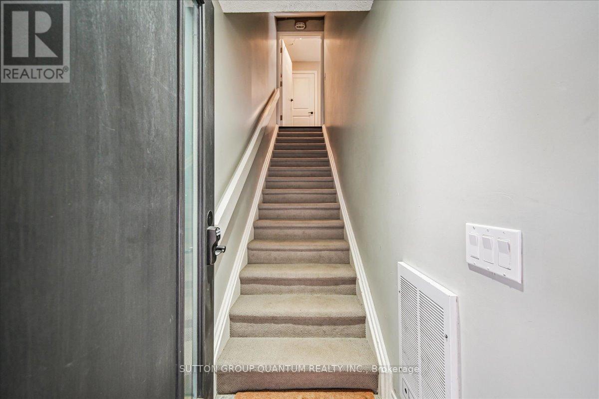 218 - 120 Fairway Court, Blue Mountains, ON - Indoor Photo Showing Other Room