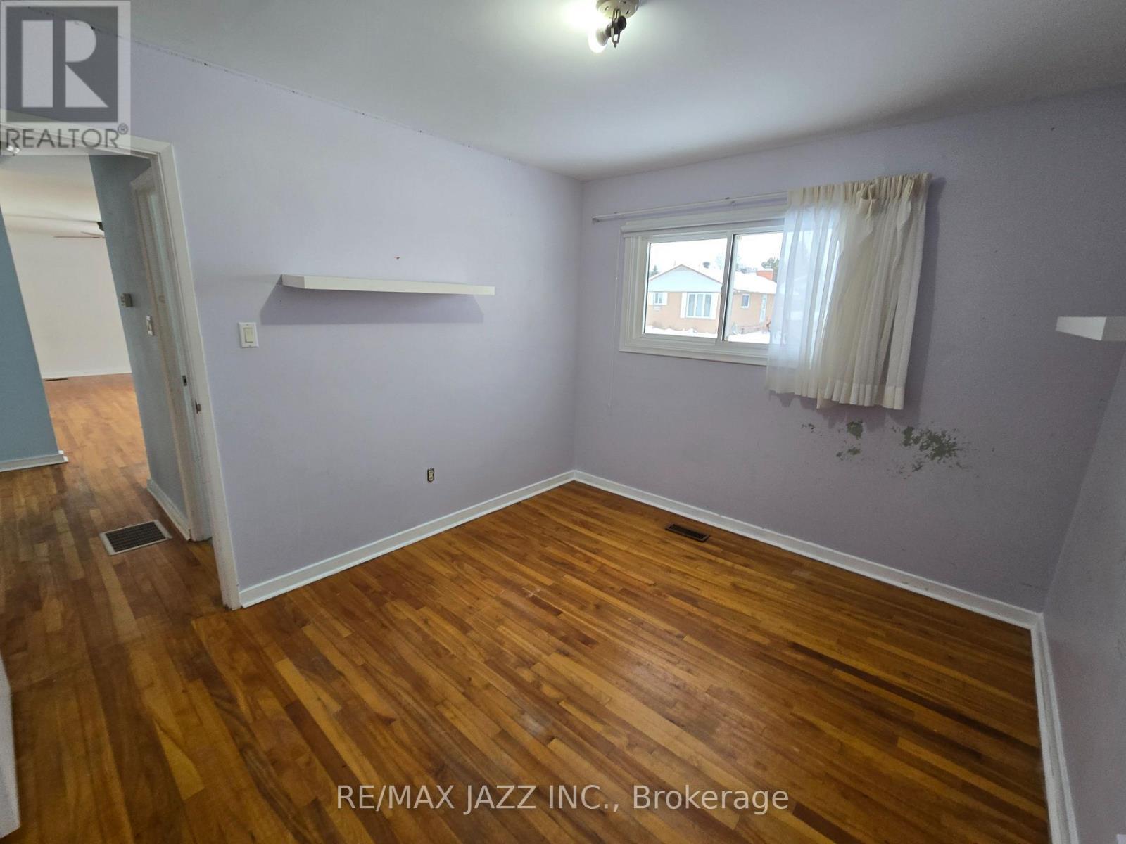 255 Mississauga Avenue, Elliot Lake, ON - Indoor Photo Showing Other Room