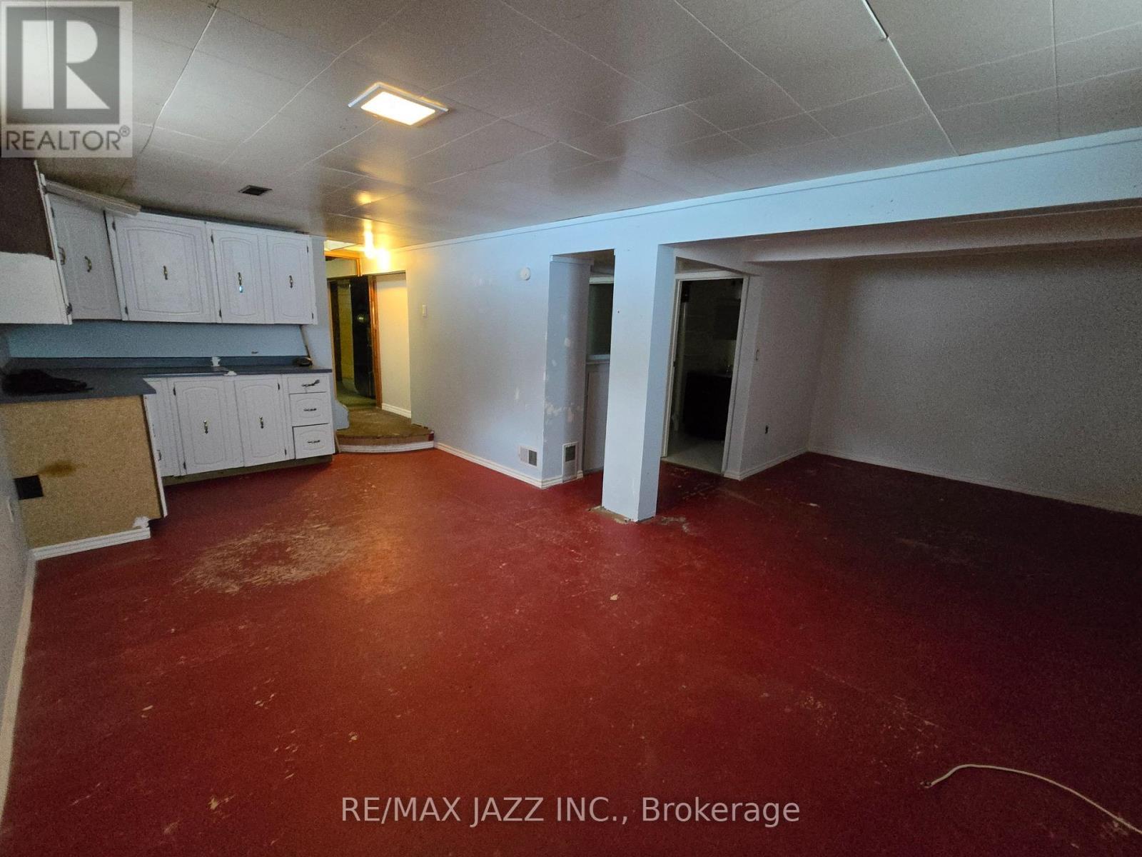 255 Mississauga Avenue, Elliot Lake, ON - Indoor Photo Showing Other Room