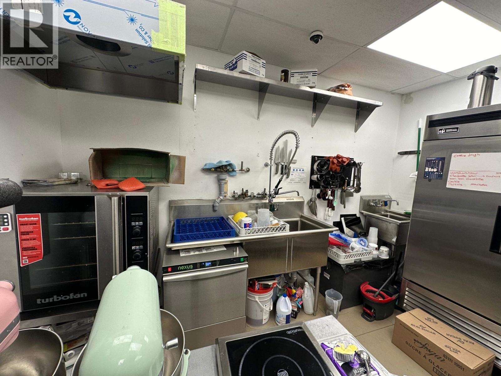 858 Marine Drive, North Vancouver, BC