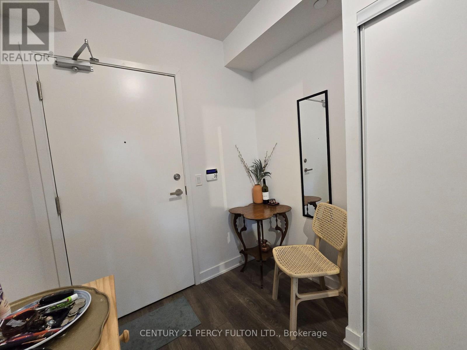 1706 - 195 Redpath Avenue, Toronto, ON - Indoor Photo Showing Other Room