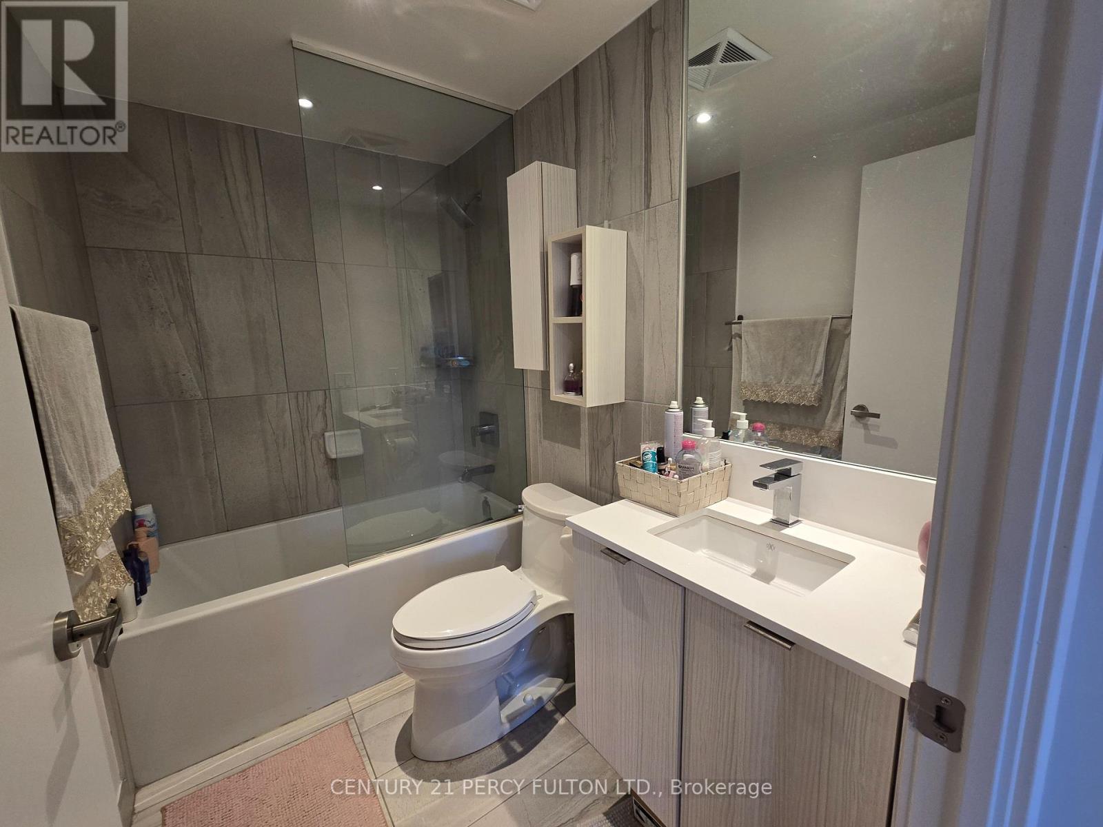 1706 - 195 Redpath Avenue, Toronto, ON - Indoor Photo Showing Bathroom