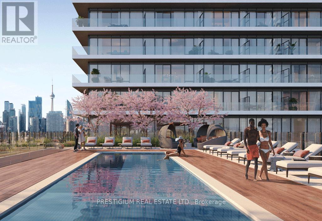 819 - 35 Parliament Street, Toronto, ON - Outdoor With In Ground Pool