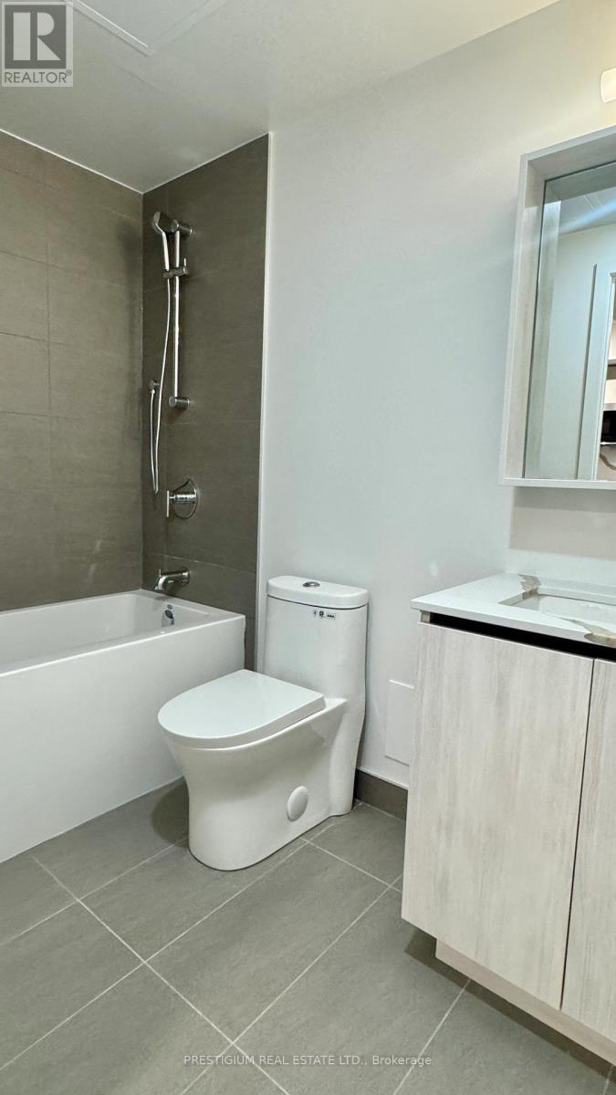819 - 35 Parliament Street, Toronto, ON - Indoor Photo Showing Bathroom