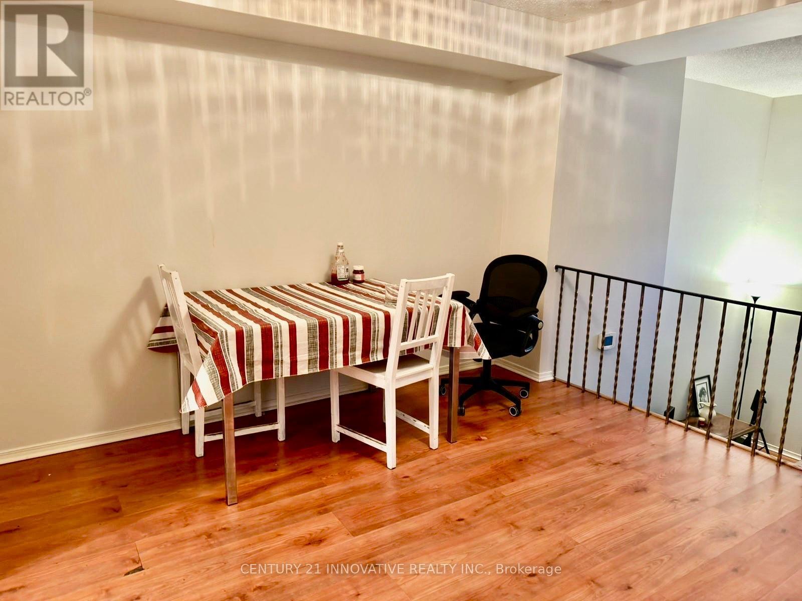 74 - 1330 Trowbridge Drive E, Oshawa, ON - Indoor