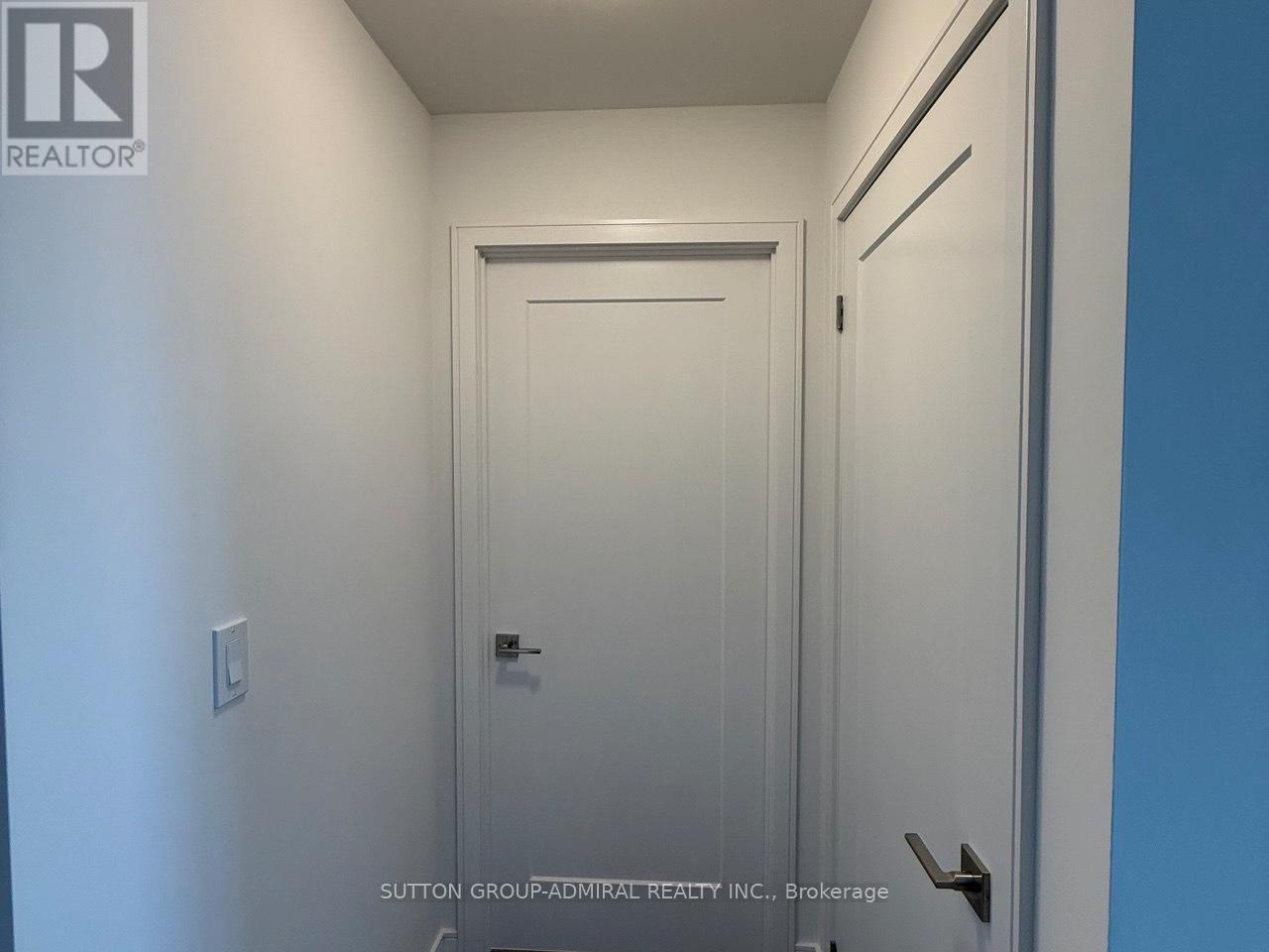 B1001 - 715 Davis Drive E, Newmarket, ON - Photo Showing Other Room