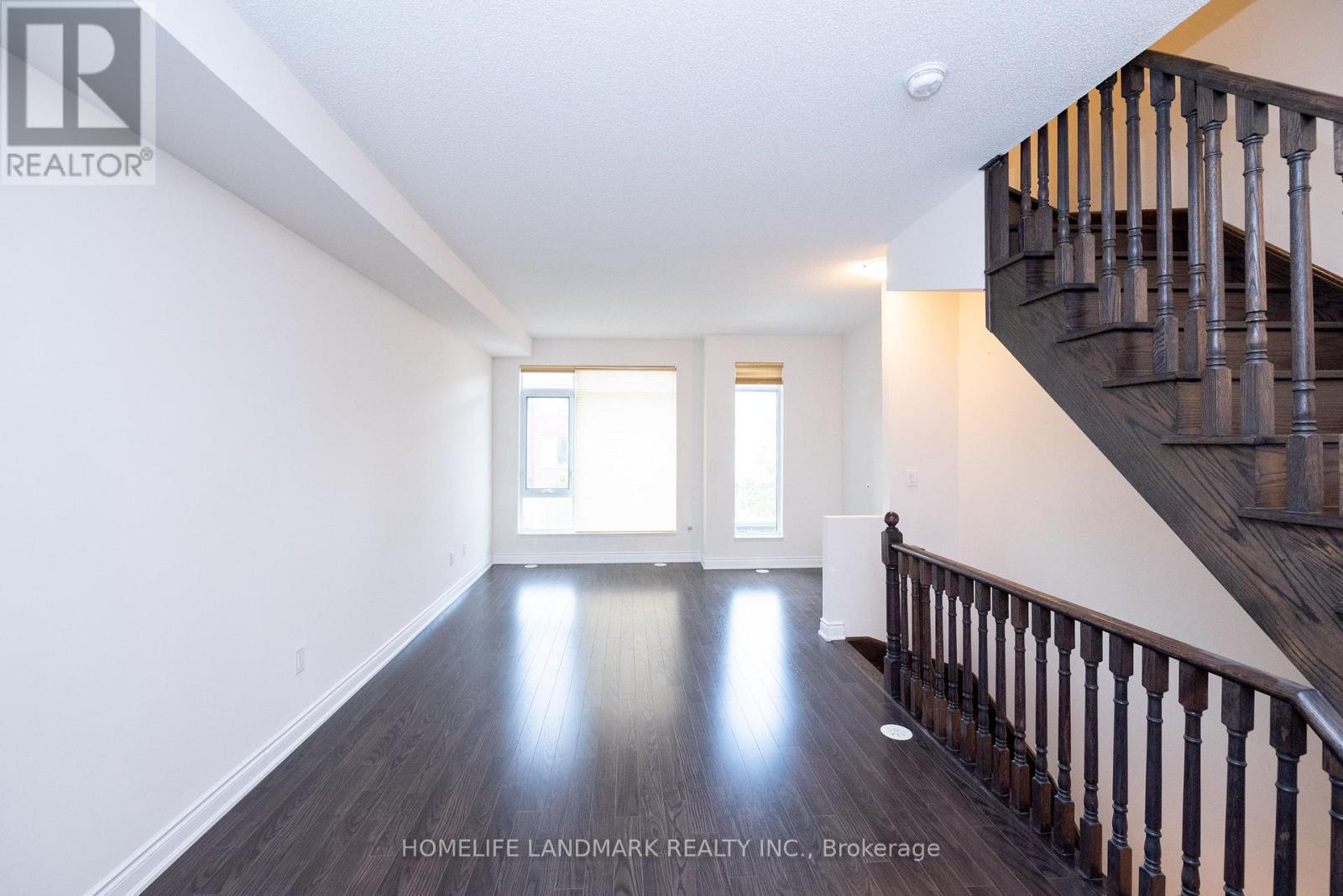 319 South Park Road, Markham, ON - Indoor Photo Showing Other Room