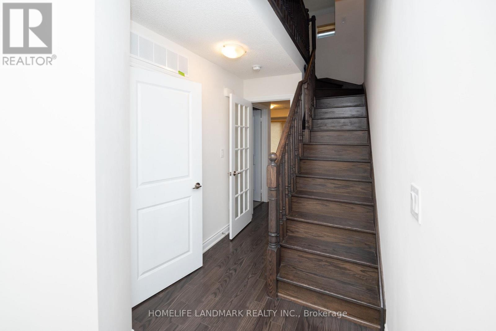 319 South Park Road, Markham, ON - Indoor Photo Showing Other Room