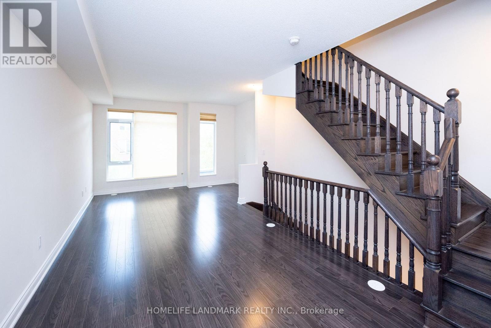 319 South Park Road, Markham, ON - Indoor Photo Showing Other Room