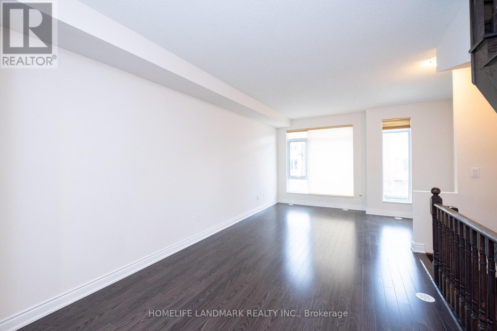 319 South Park Road, Markham, ON - Indoor Photo Showing Other Room