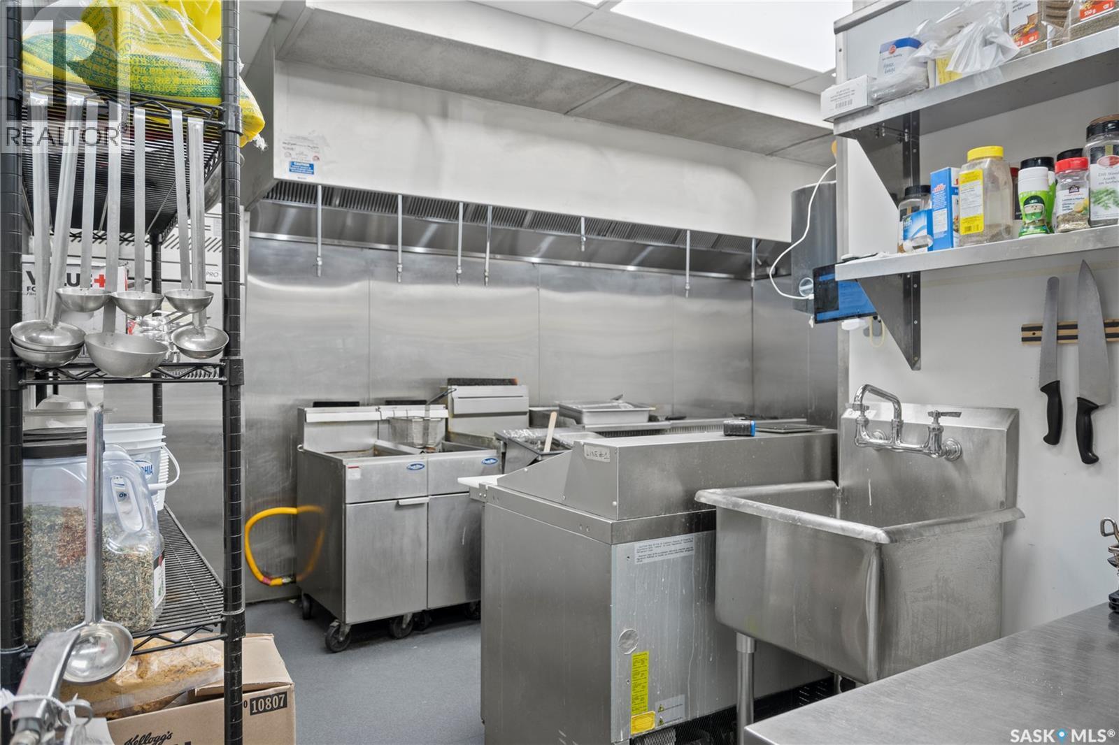 4550 Albert Street, Regina, SK