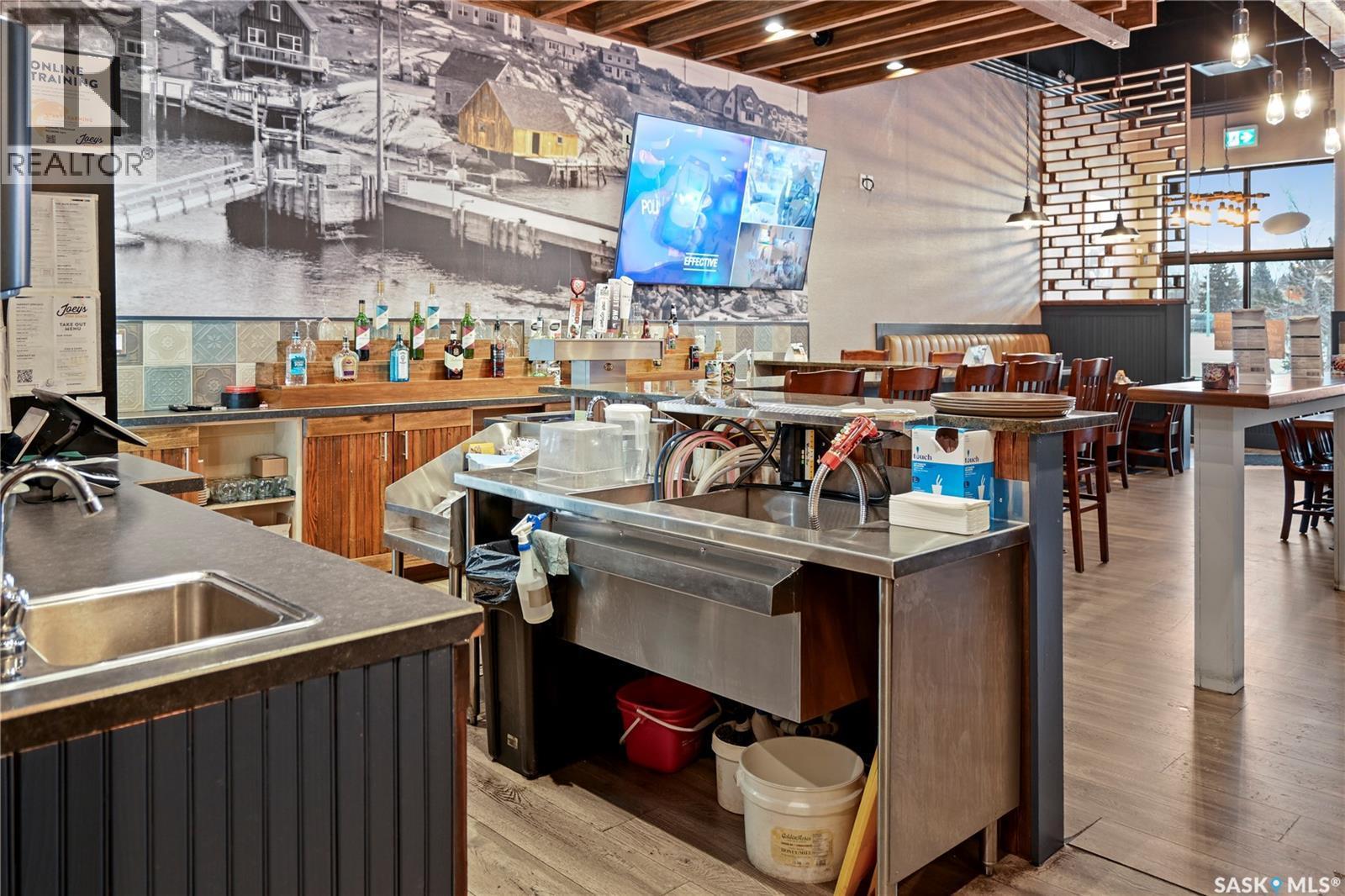 4550 Albert Street, Regina, SK