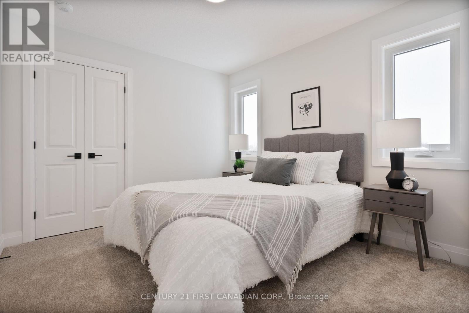 64 Postma Crescent, North Middlesex (Ailsa Craig), ON - Indoor Photo Showing Bedroom