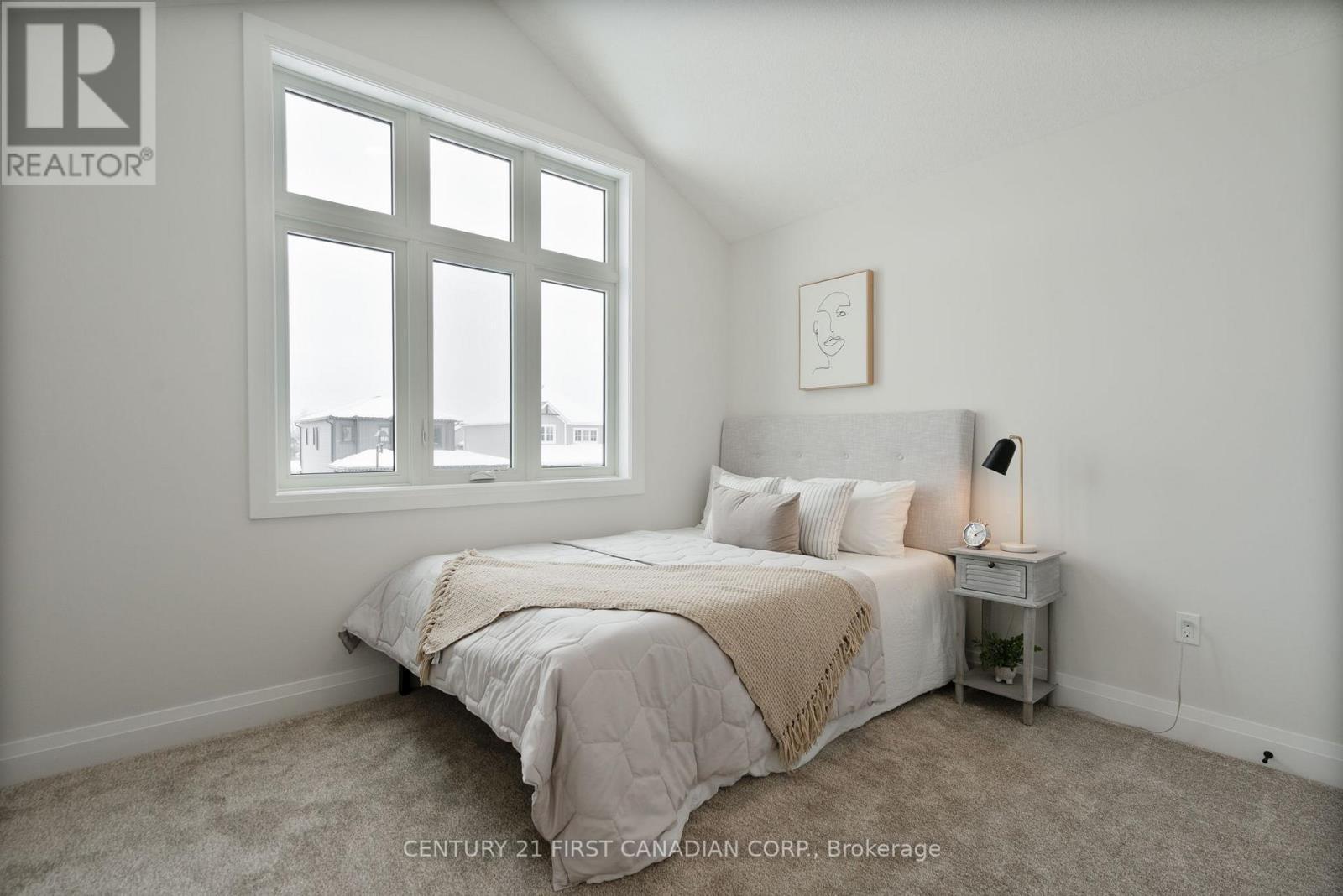 64 Postma Crescent, North Middlesex (Ailsa Craig), ON - Indoor Photo Showing Bedroom