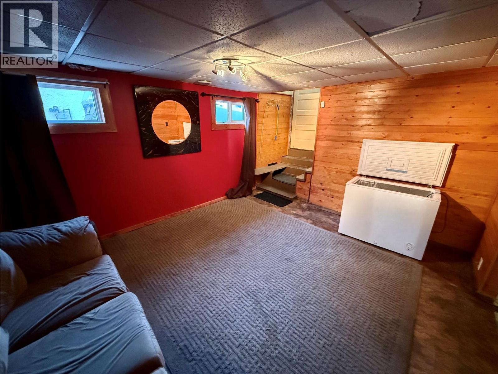 273 Railway Lane, Trail, BC - Indoor