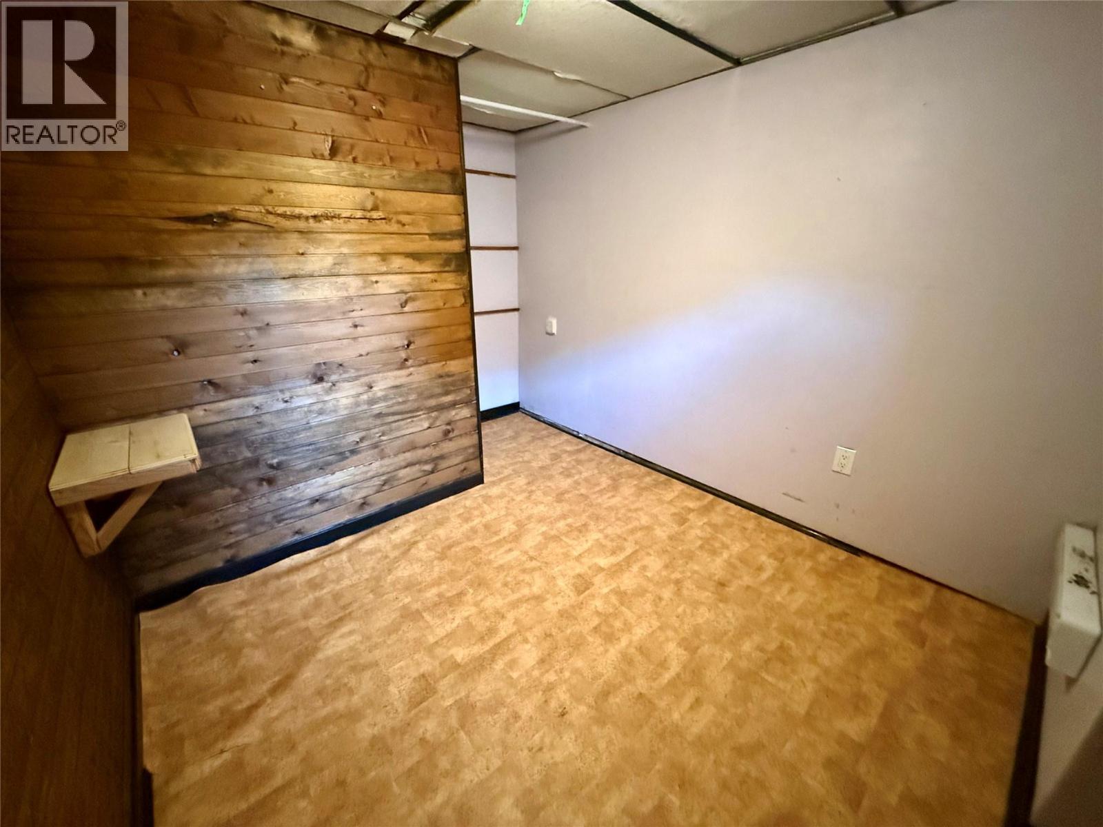 273 Railway Lane, Trail, BC - Indoor Photo Showing Other Room