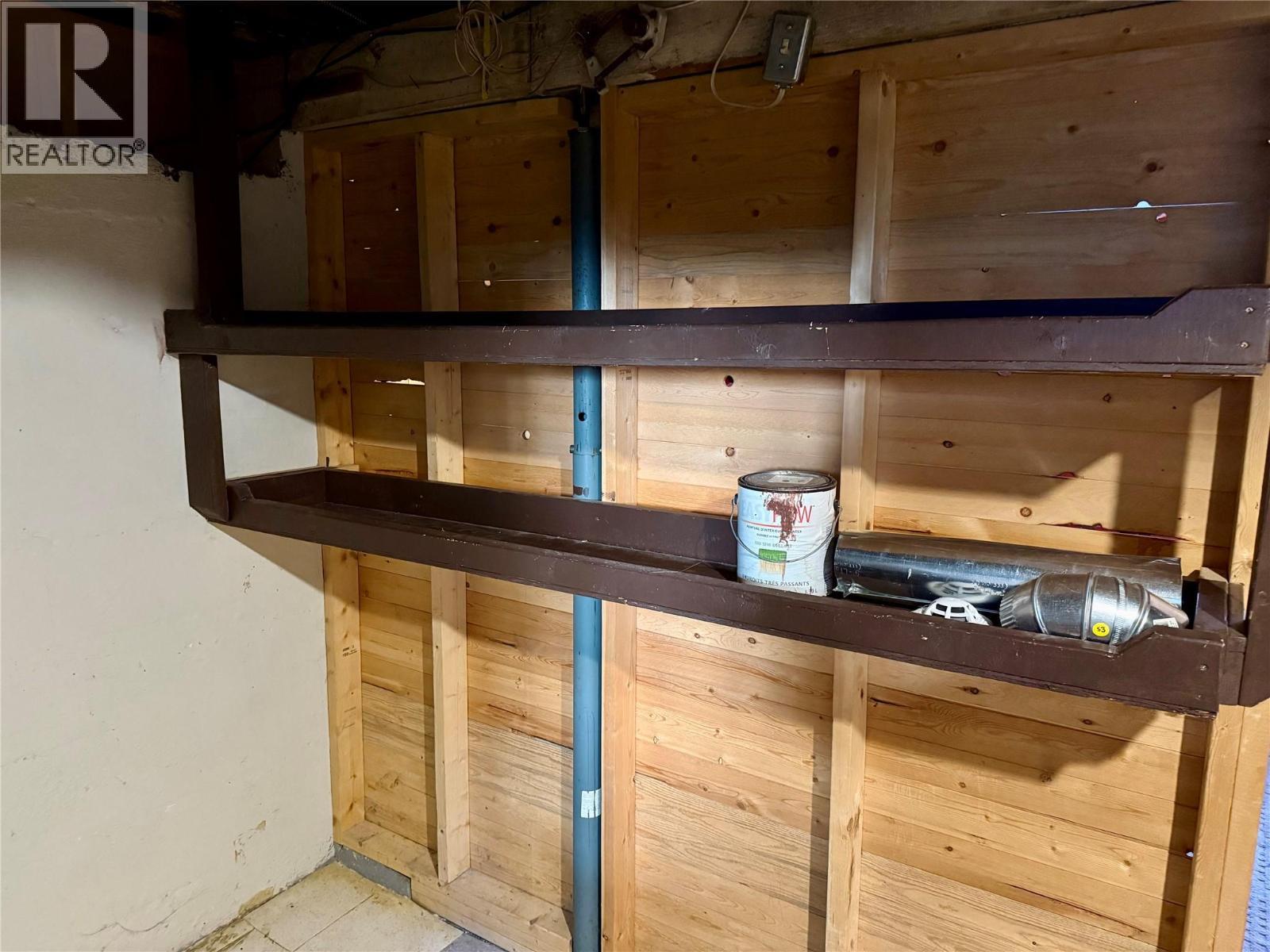 273 Railway Lane, Trail, BC - Indoor Photo Showing Other Room