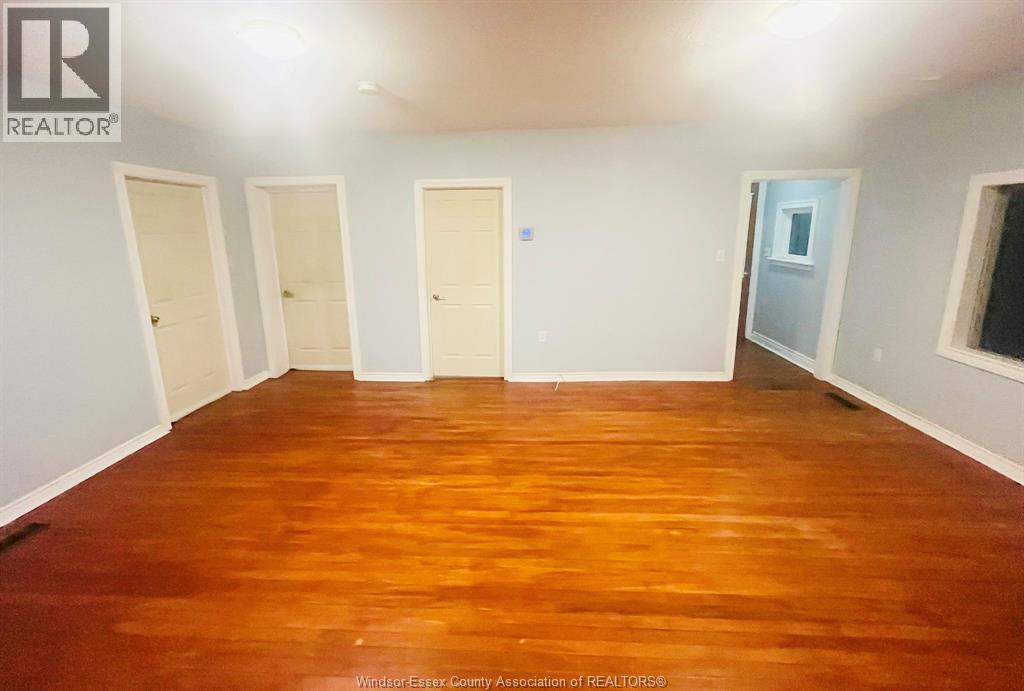 4 Hazelton Street, Leamington, ON - Indoor Photo Showing Other Room