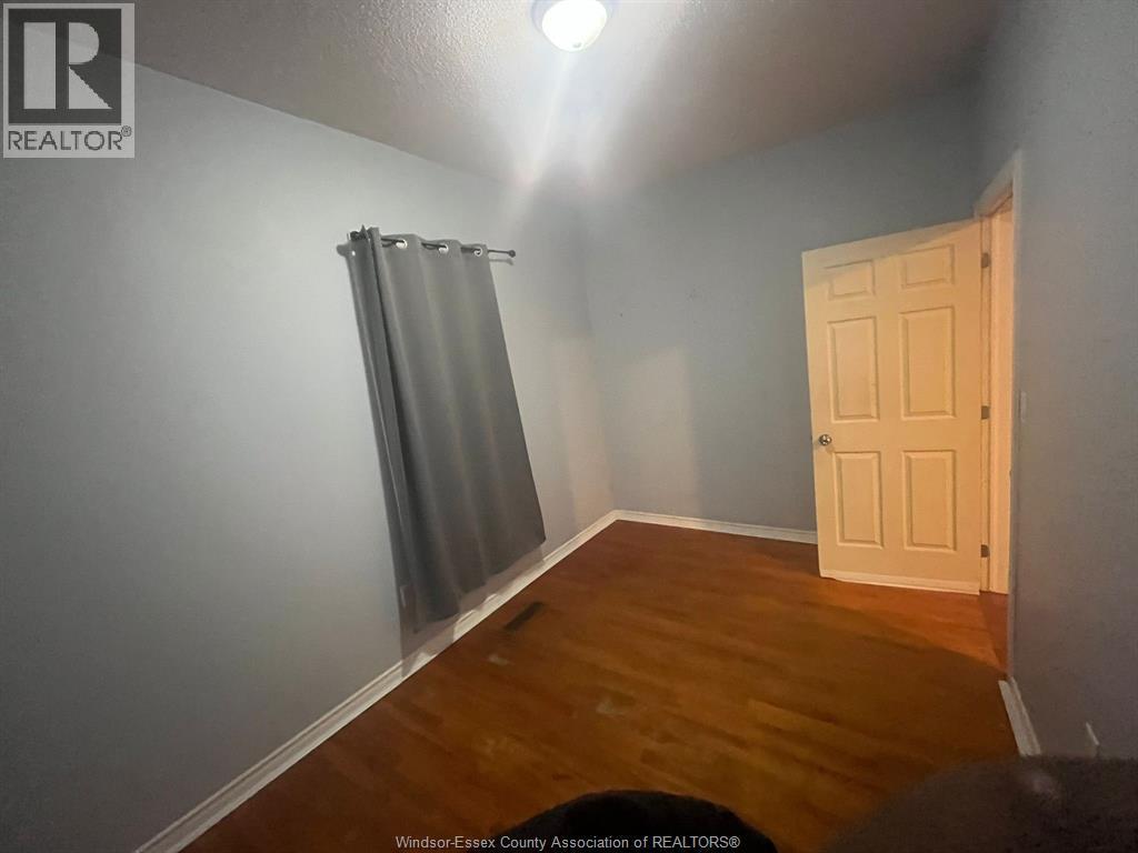 4 Hazelton Street, Leamington, ON - Indoor Photo Showing Other Room