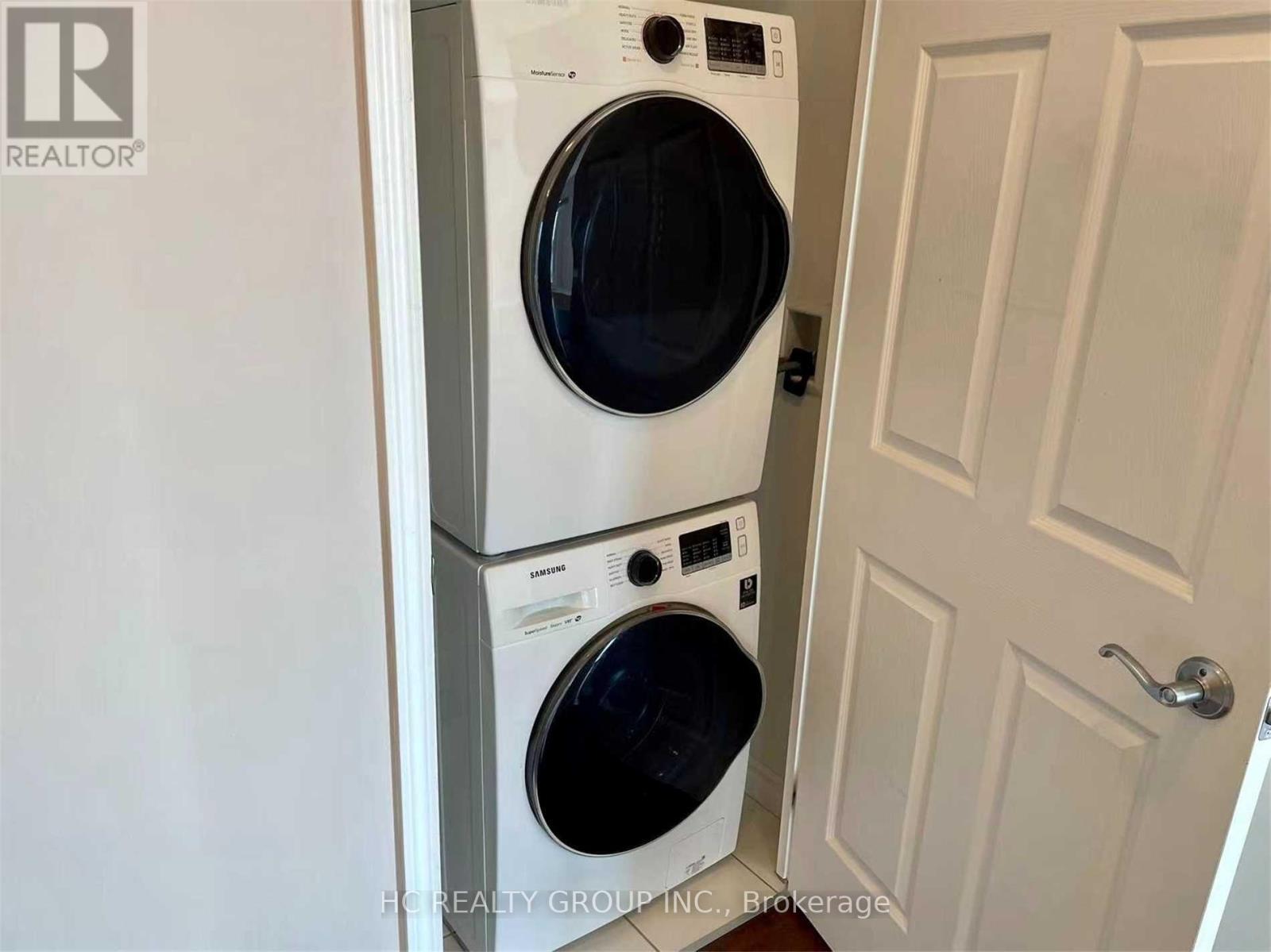 Laundry - 503 - 18 Holmes Avenue, Toronto, ON - Indoor Photo Showing Laundry Room
