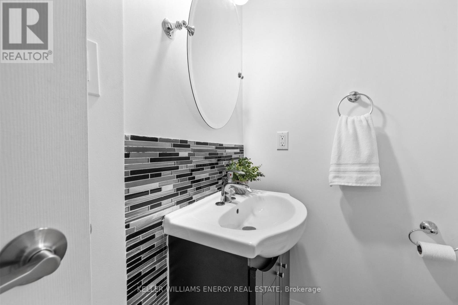 269 Hillside Drive, Trent Hills, ON - Indoor Photo Showing Bathroom