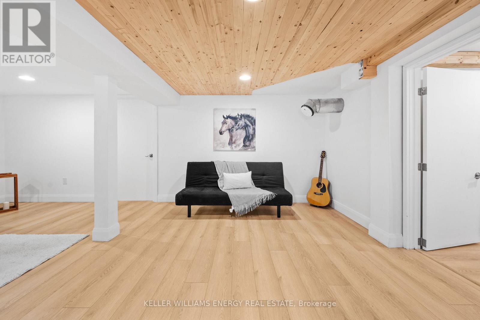 269 Hillside Drive, Trent Hills, ON - Indoor Photo Showing Other Room