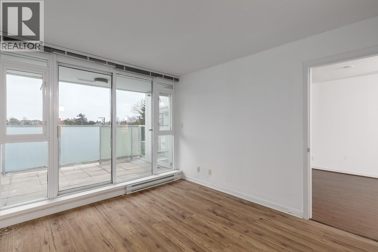408 2770 Sophia Street, Vancouver, BC - Indoor Photo Showing Other Room