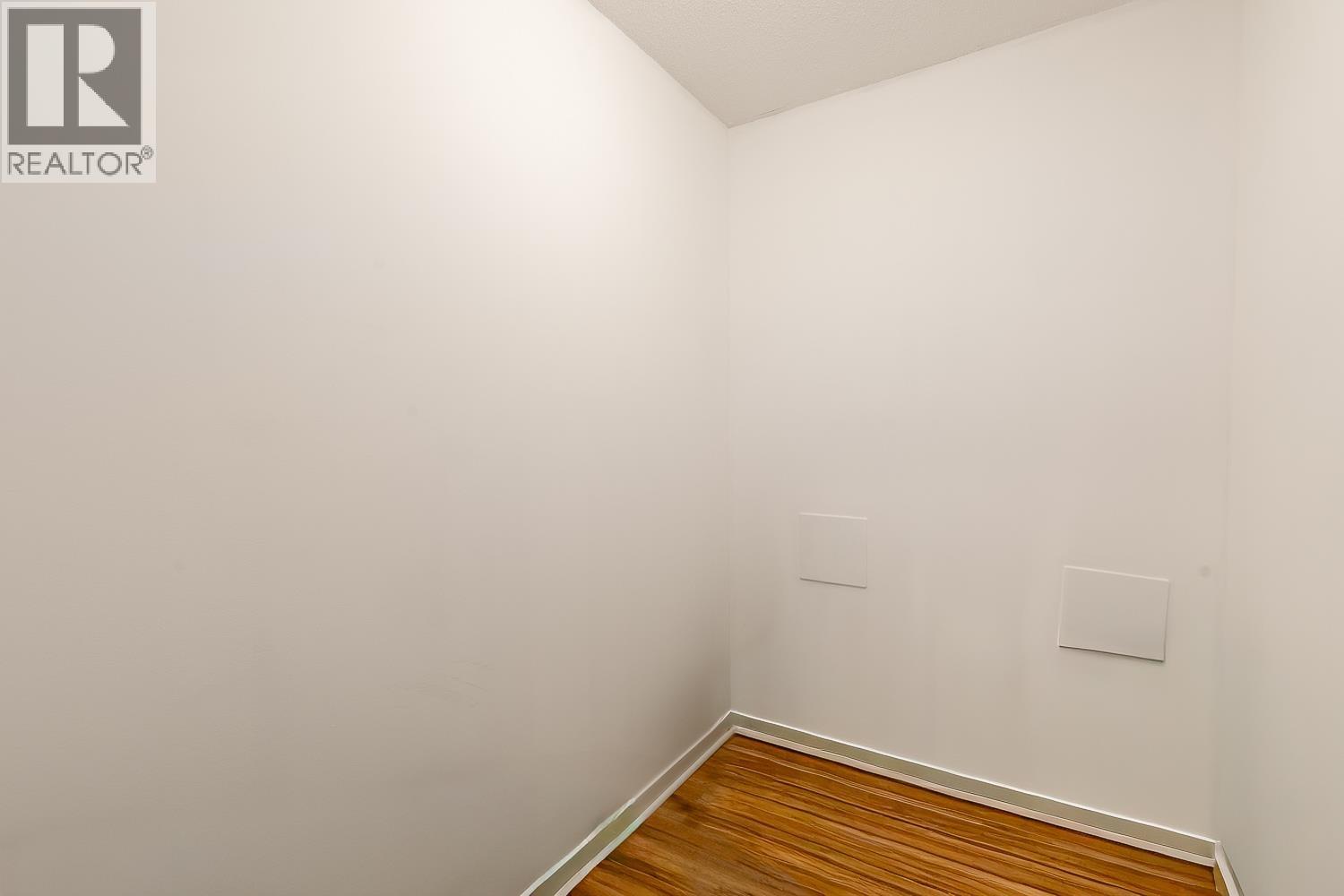 408 2770 Sophia Street, Vancouver, BC - Indoor Photo Showing Other Room