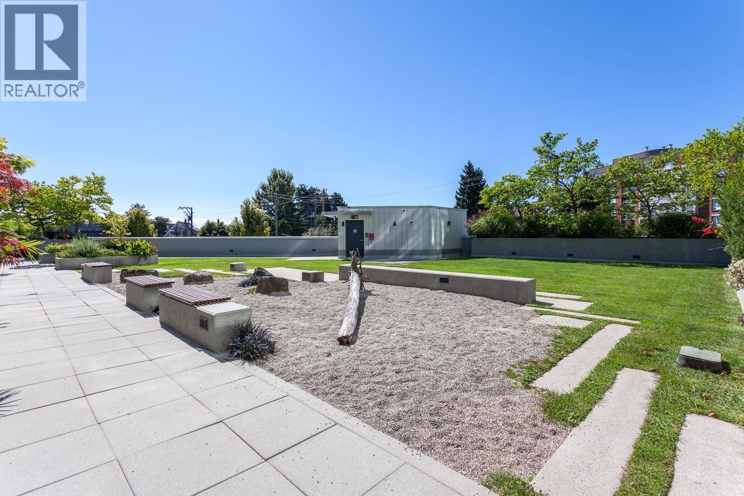 408 2770 Sophia Street, Vancouver, BC - Outdoor