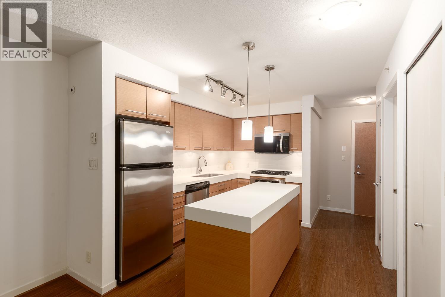 408 2770 Sophia Street, Vancouver, BC - Indoor Photo Showing Kitchen