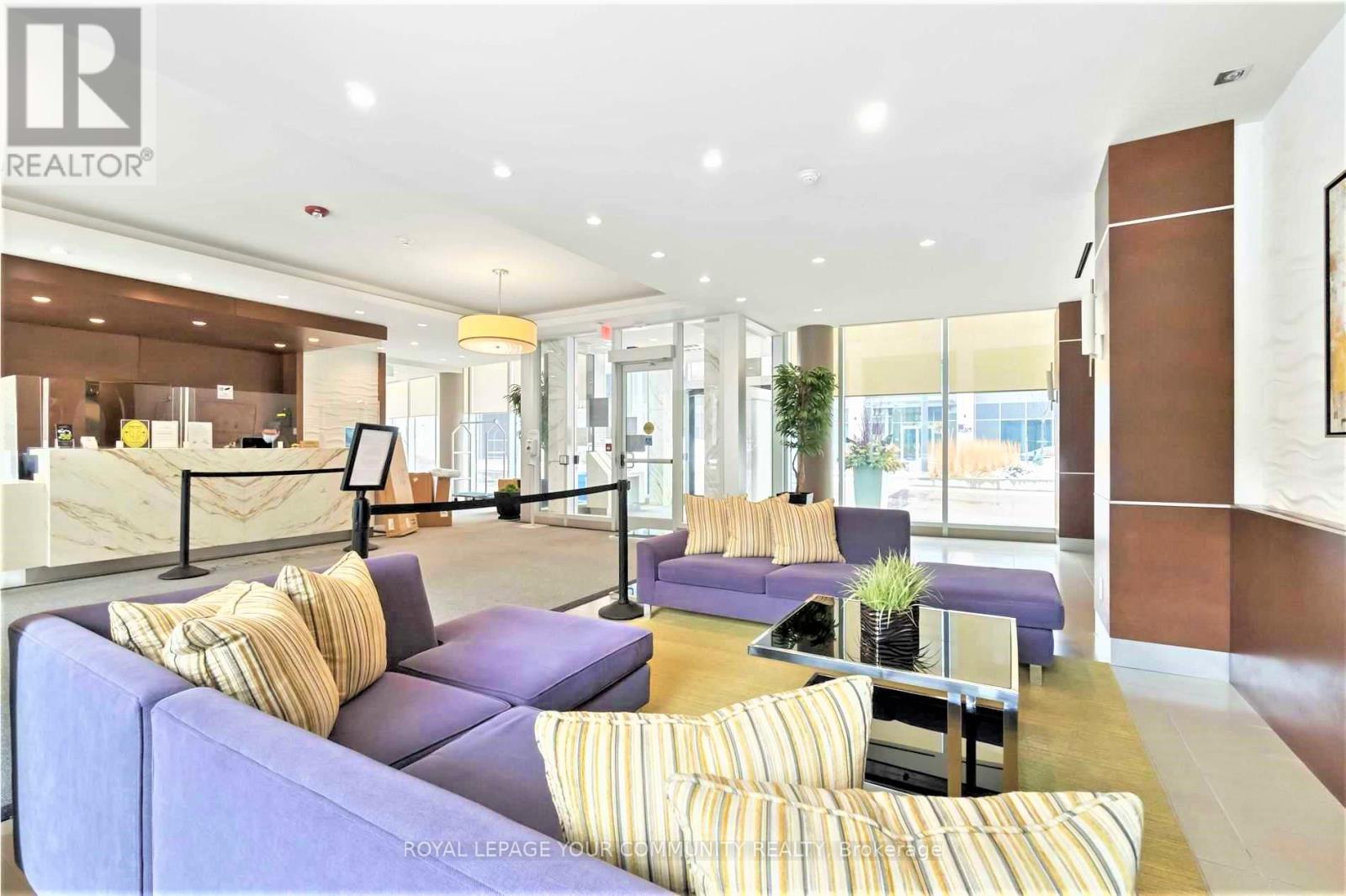 740 - 525 Wilson Avenue, Toronto, ON - Indoor