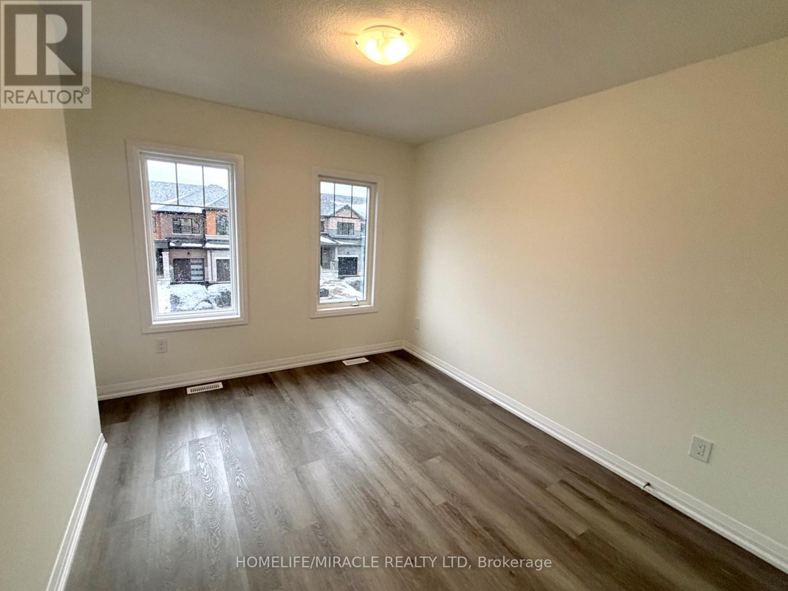 91 Marche Drive, Haldimand, ON - Indoor Photo Showing Other Room