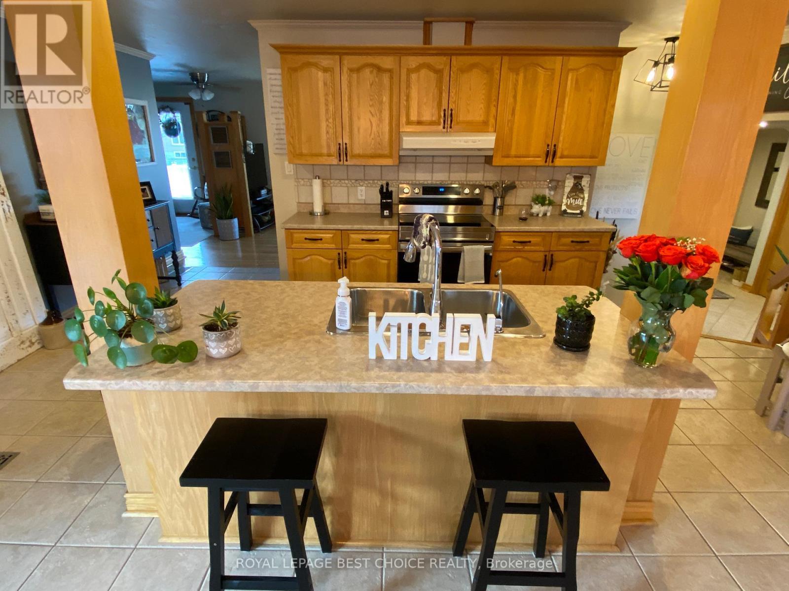 140 Caroline Court, Temiskaming Shores (New Liskeard), ON - Indoor