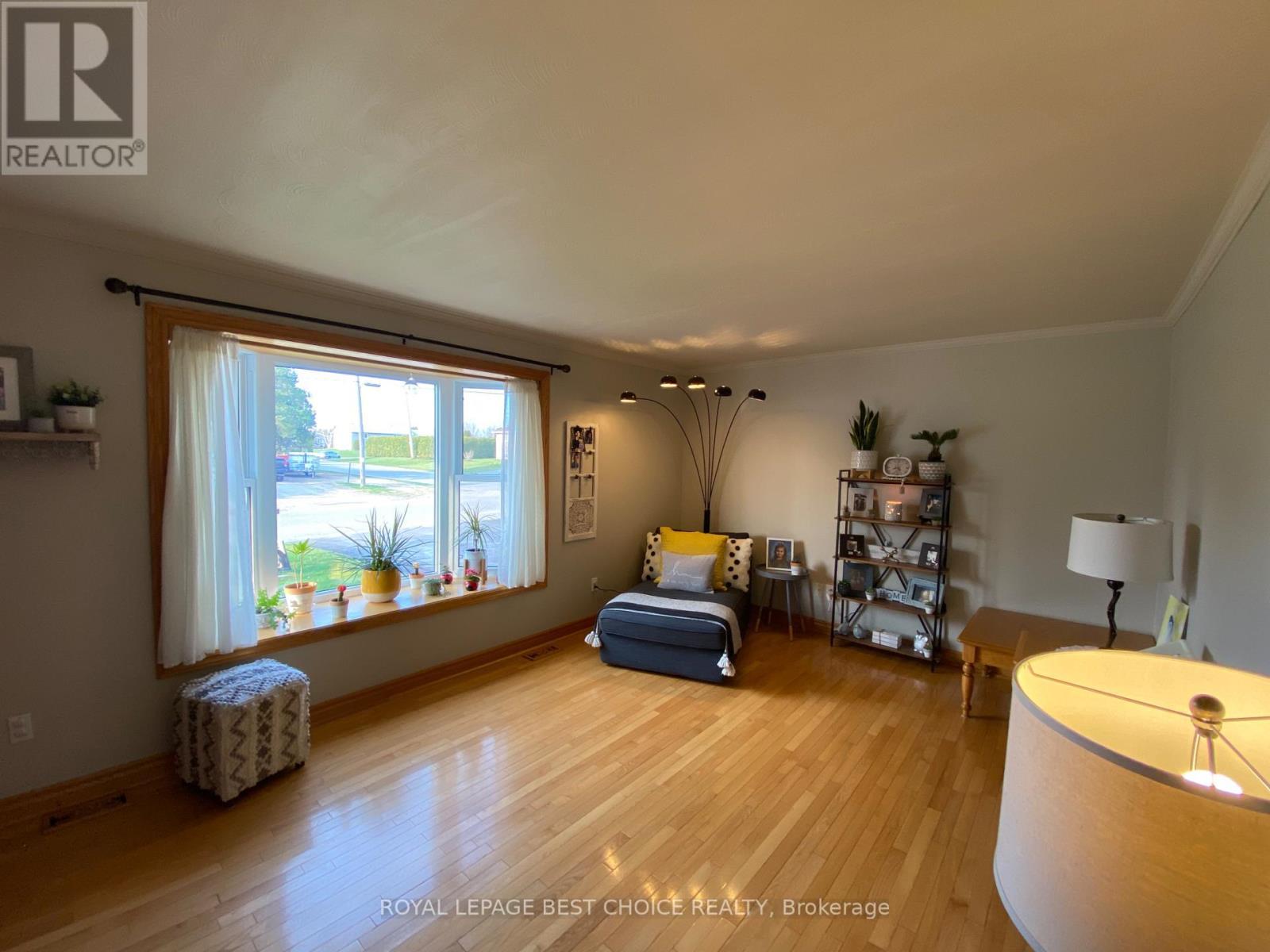 140 Caroline Court, Temiskaming Shores (New Liskeard), ON - Indoor