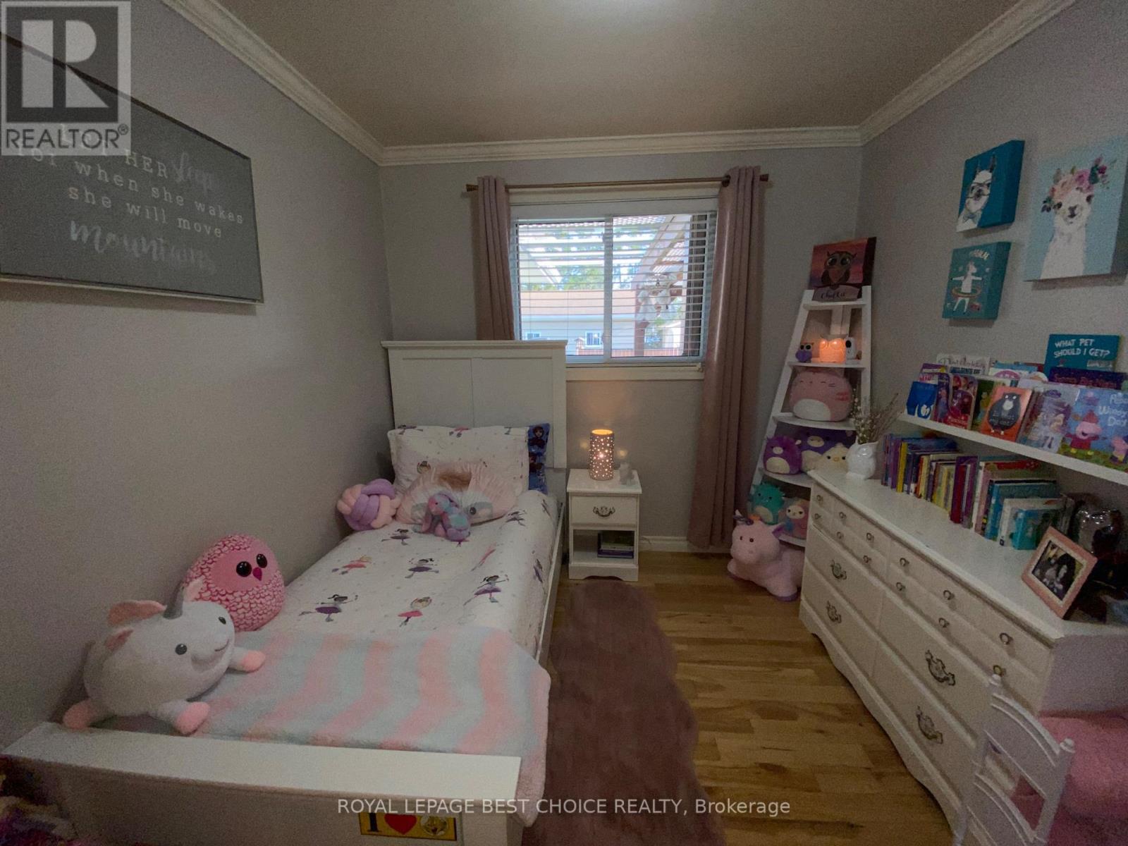 140 Caroline Court, Temiskaming Shores (New Liskeard), ON - Indoor Photo Showing Bedroom