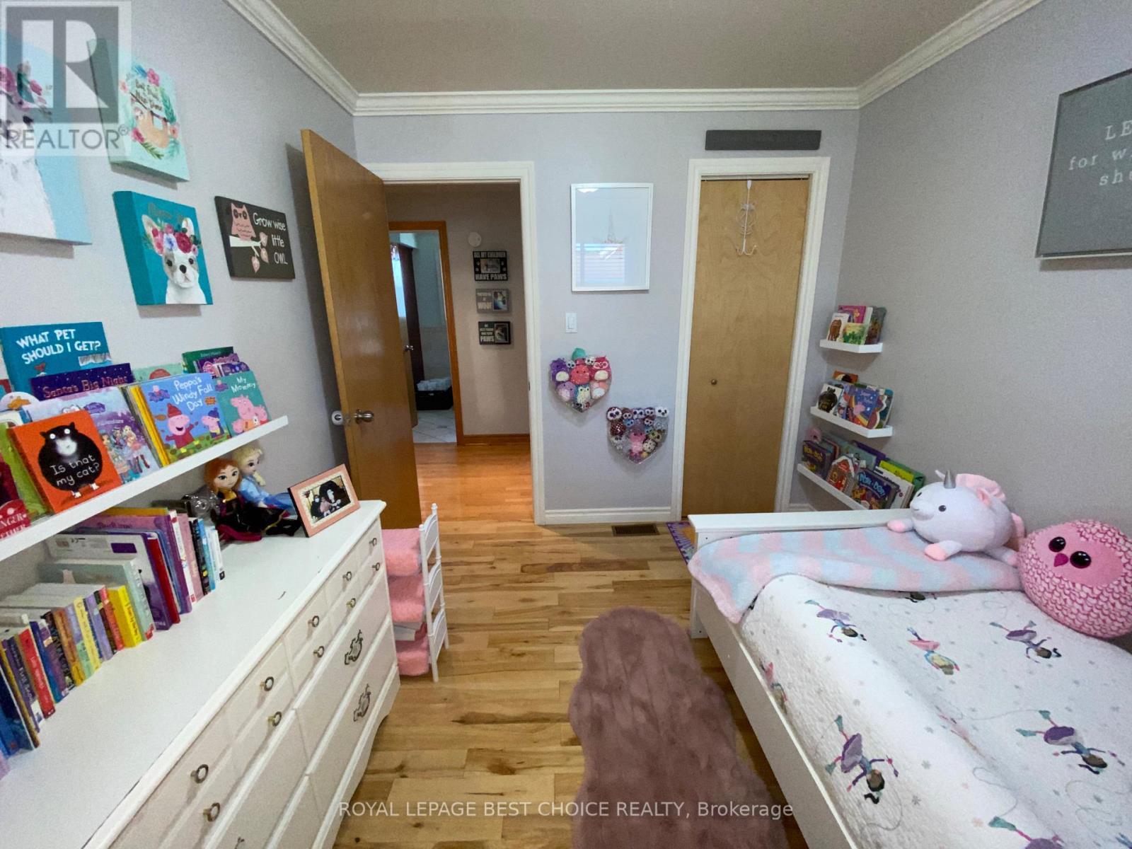 140 Caroline Court, Temiskaming Shores (New Liskeard), ON - Indoor Photo Showing Bedroom