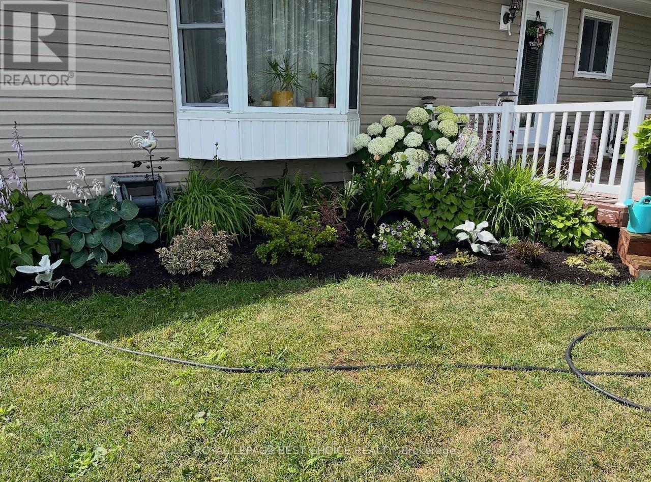 140 Caroline Court, Temiskaming Shores (New Liskeard), ON - Outdoor