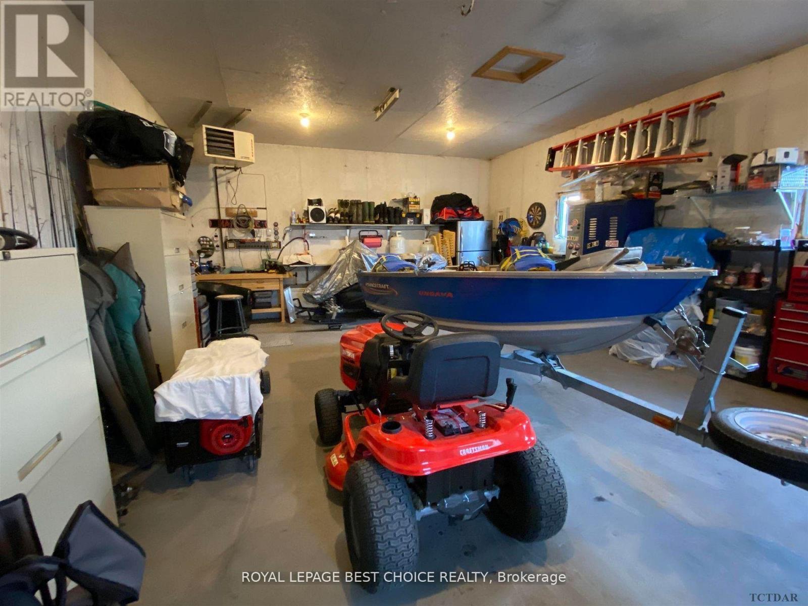 140 Caroline Court, Temiskaming Shores (New Liskeard), ON - Indoor