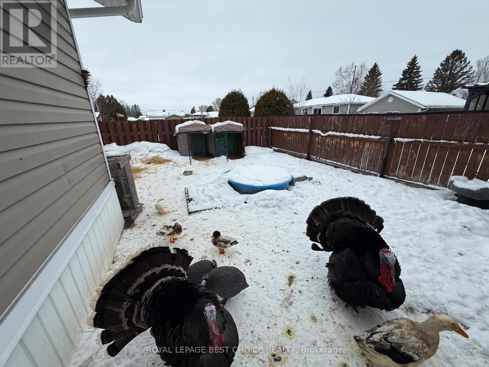 140 Caroline Court, Temiskaming Shores (New Liskeard), ON - Outdoor