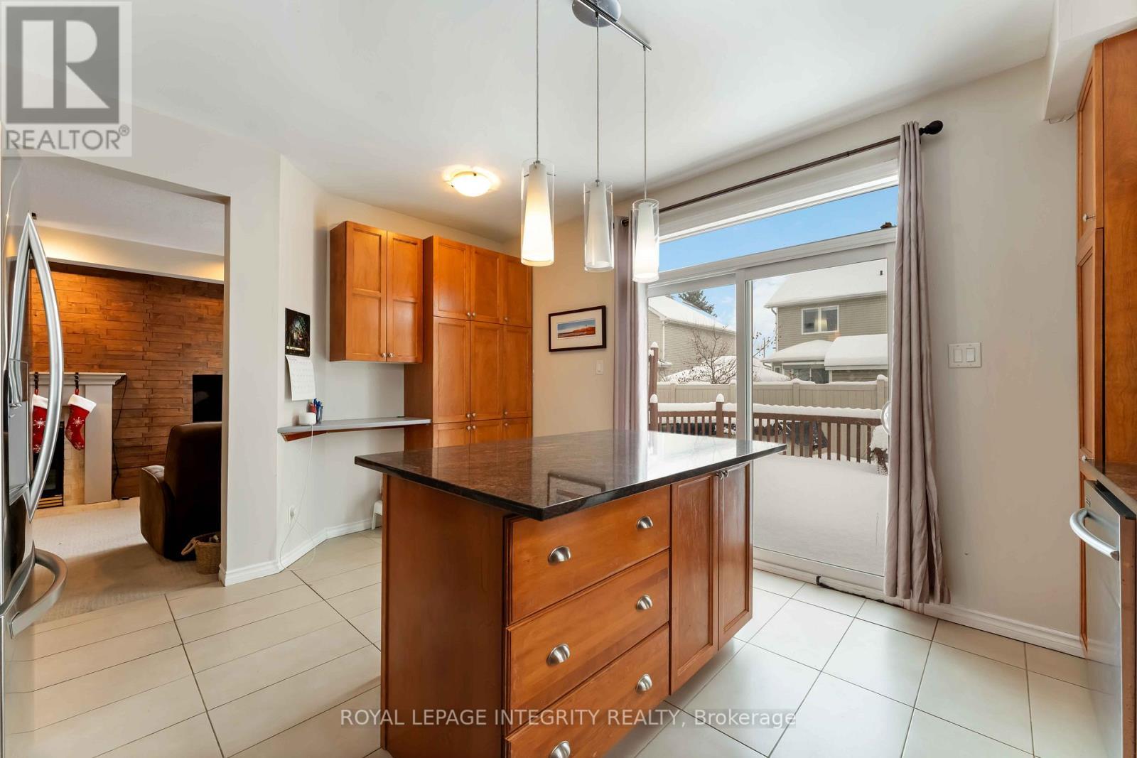 2165 Sojourn Street, Ottawa, ON - Indoor