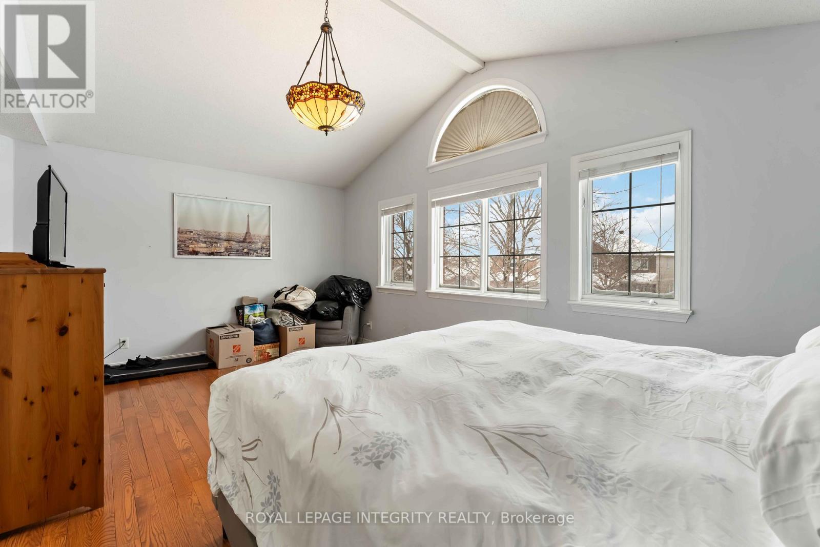 2165 Sojourn Street, Ottawa, ON - Indoor Photo Showing Bedroom