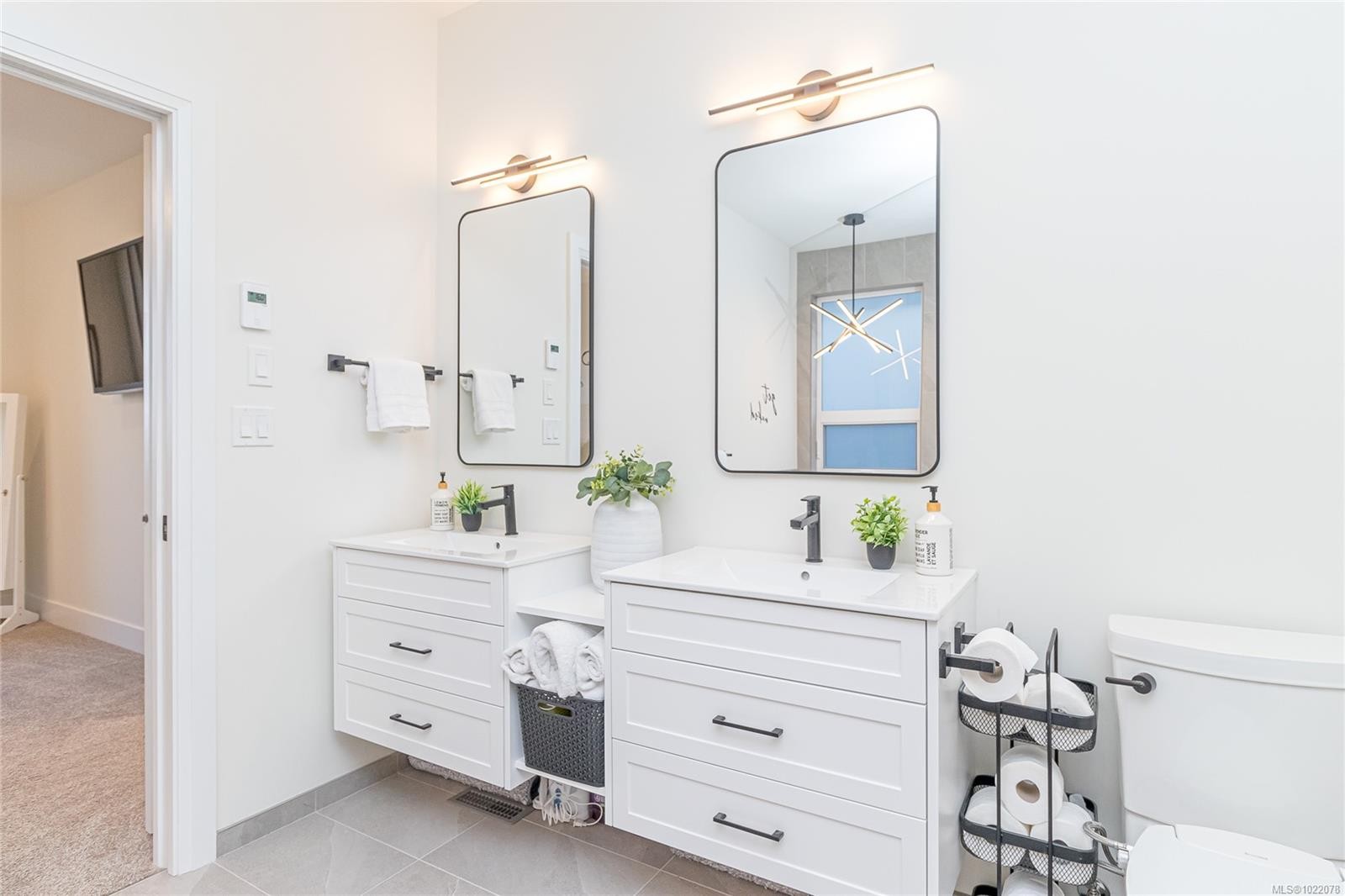 6273 Seablush Cres, Duncan, BC