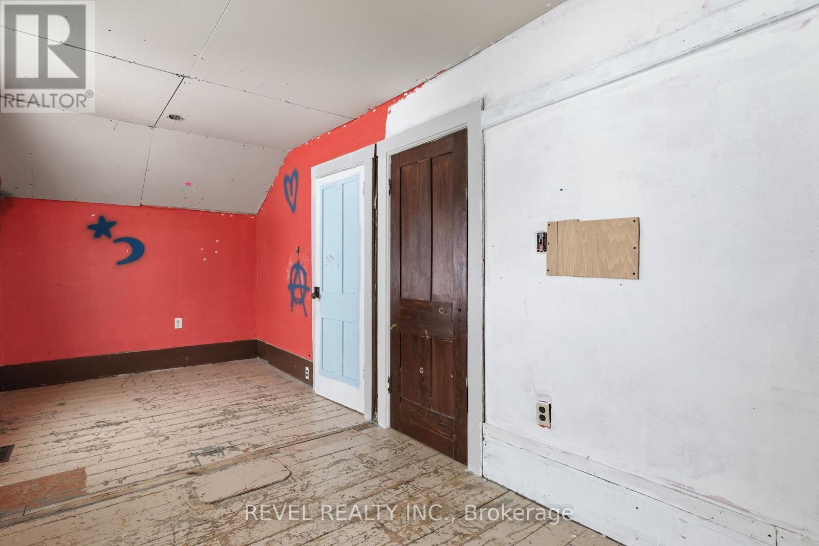 439 Metcalf Street, Tweed (Tweed (Village)), ON - Indoor Photo Showing Other Room